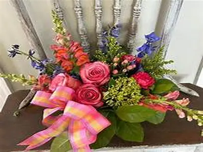 Heirloom Flowers & Goods